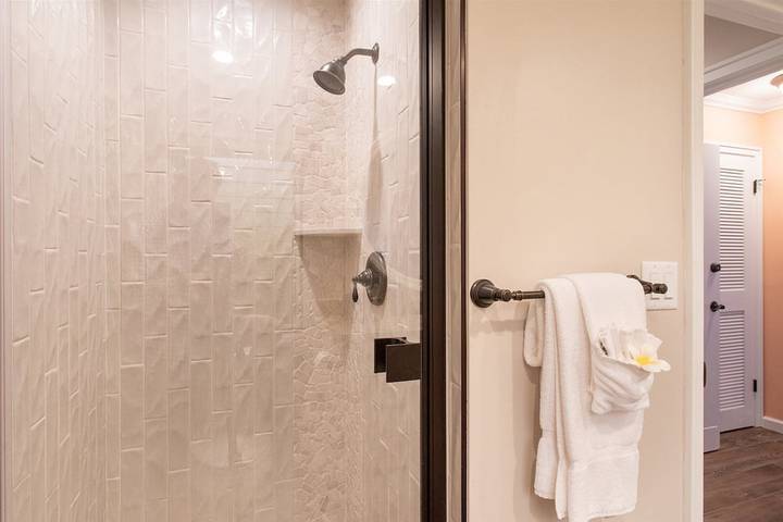 Vacation rental for 8 people, with yard and pool in Kapalua