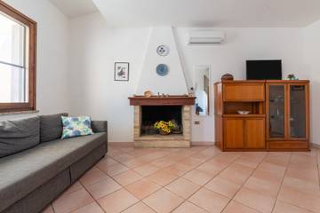Casa Vacanza per 6 Persone in Eden Rock, Pula e dintorni, Foto 4