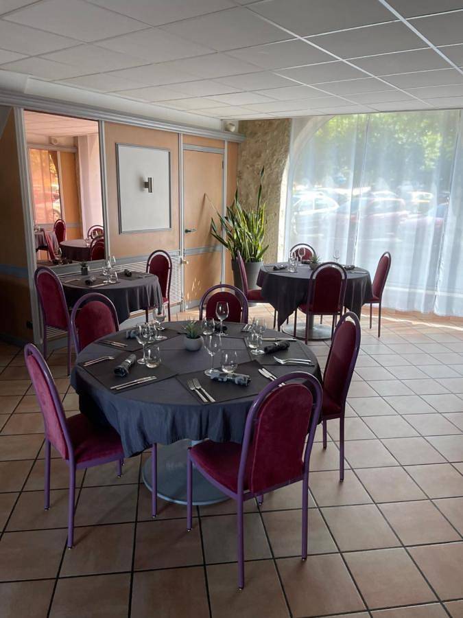 Double Room in Val-Revermont, Jura Francais