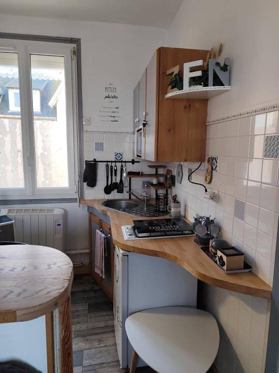 Studio entier, 17* Studio Rêve Salé* vue mer - parking gratuit in Ault, Région d'Abbeville