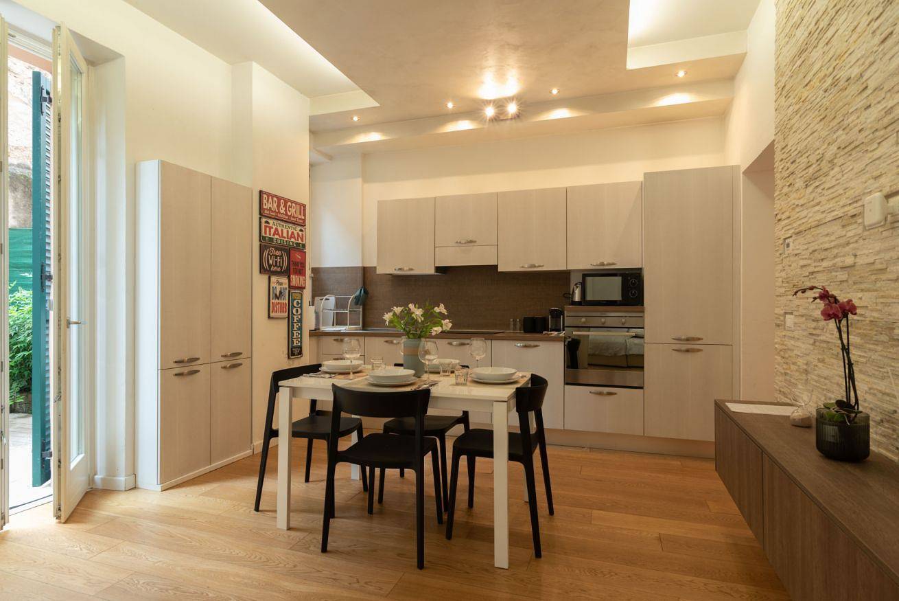 Appartement entier, Appartement de vacances pour 4 personnes in Centro Storico, Vérone