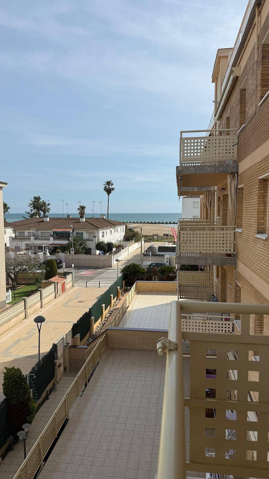 Ganze Wohnung, Apartment 'Las Conchas' mit Meerblick, Wlan und Klimaanlage in Cunit, Costa Dorada