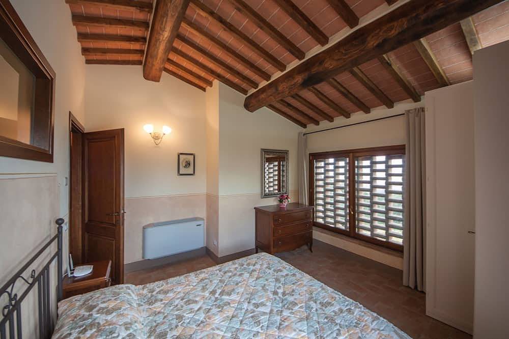 Wohnung in der Nähe von San Gimignano in Gambassi Terme, Florenz Provinz