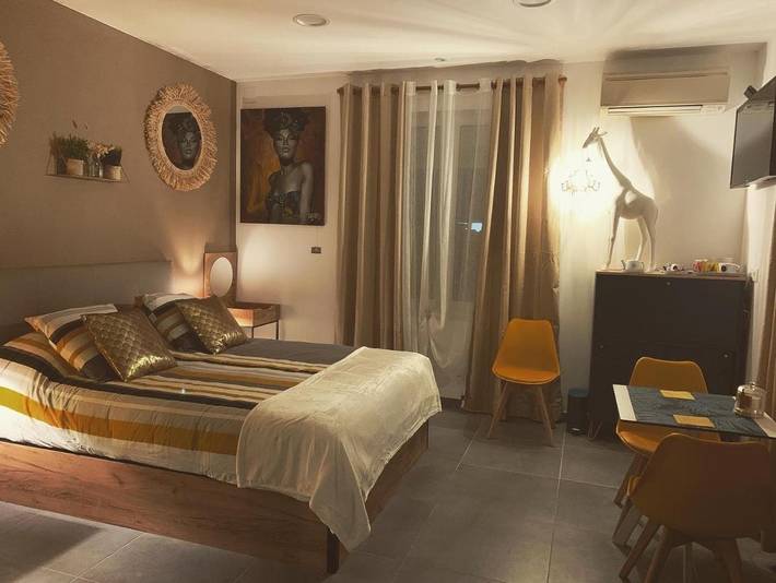 Chambre d’hôte pour 2 personnes, avec terrasse, animaux acceptés à Narbonne - 3