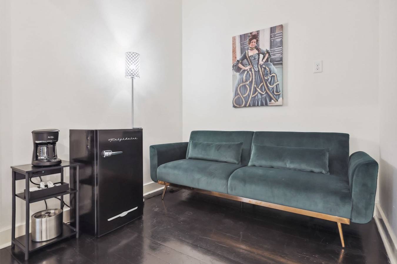 Apartamento entero, Roami at St  Helene   Chartres St  Combo in Vieux Carre, New Orleans