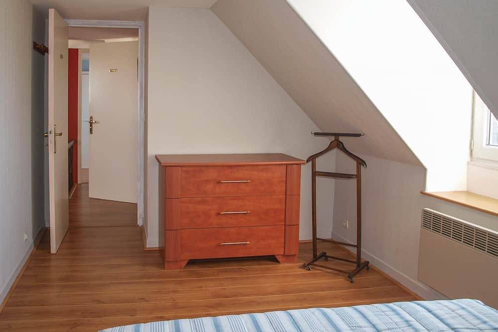 Gemütliches Zuhause in Pleubian mit. in Pleubian, Rosa Granitküste