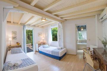 Villa for 5 People in Agios Nikitas, Greece, Photo 3