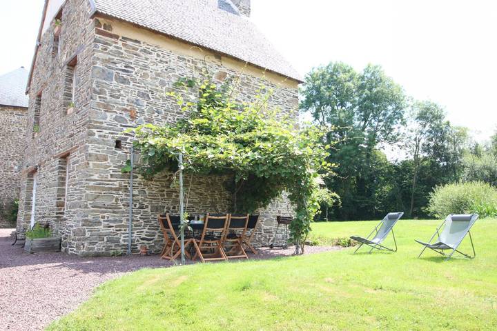 Gîte pour 6 personnes, avec jardin et terrasse