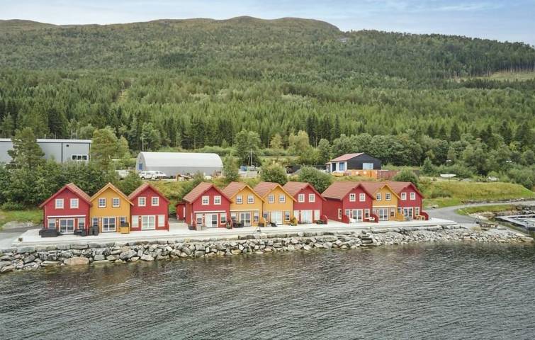 Ferienhaus für 6 Personen mit Terrasse in Nesset, Nördliches Fjordnorwegen