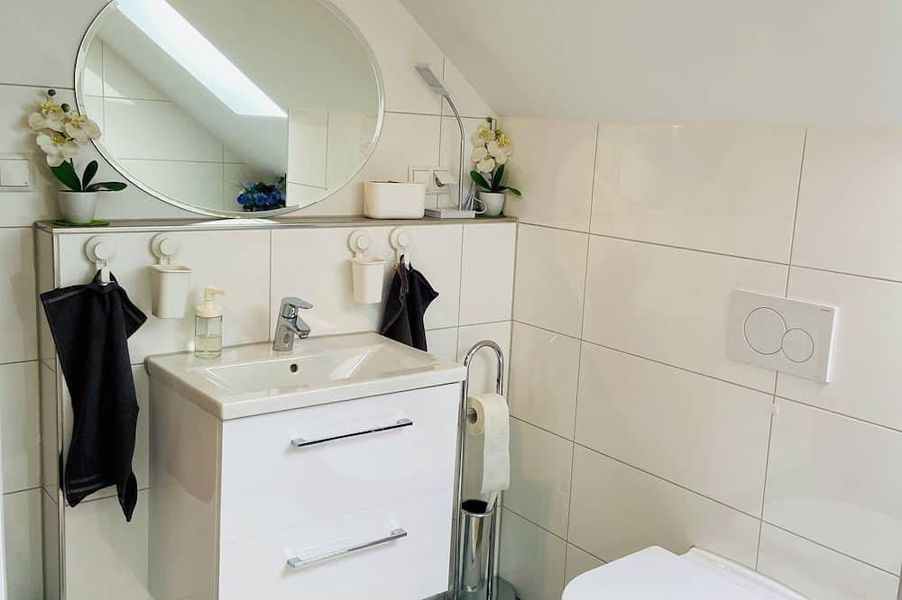 Ganze Wohnung, Sweethome am Woogbach nur einen Spaziergang von der Domstadt Speyer entfernt. in Speyer, Rheinebene