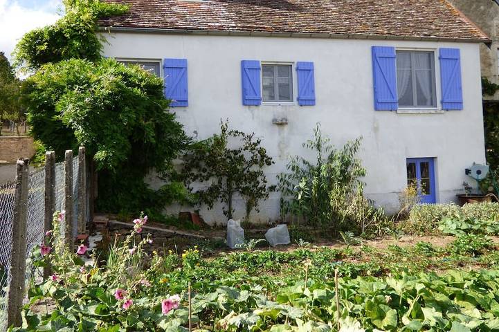 Gîte pour 3 personnes, avec Terrasse et Jardin