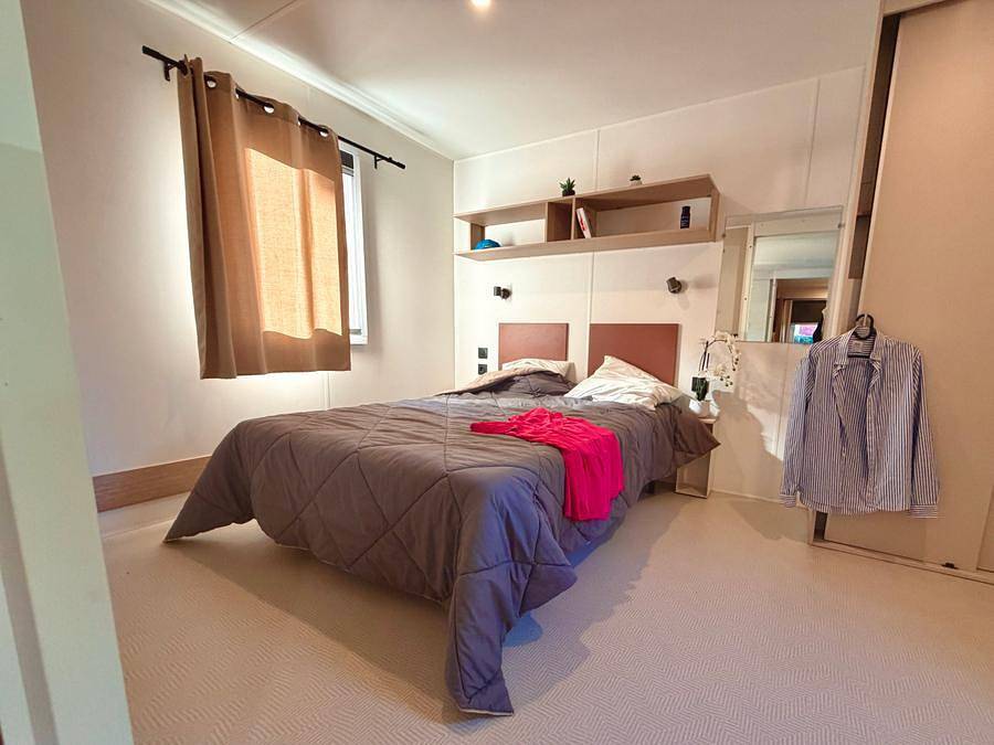 Camping Paradis - Les Rochelets - Mobilhome 4 personnes - Cottage Hélios 2 Chambres Pmr in Saint-Brevin-les-Pins, Côte de Jade