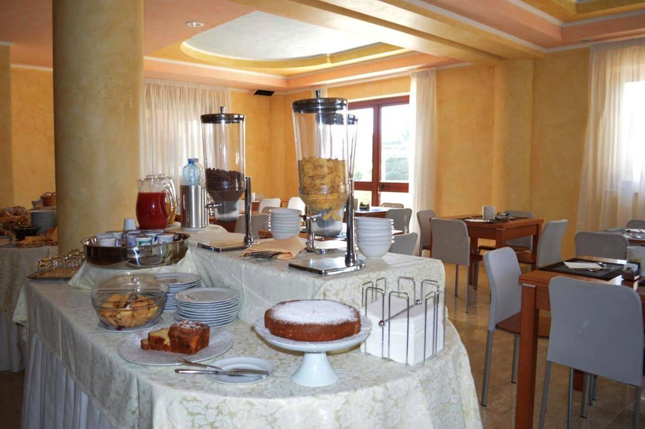Quadruple Room with Balcony in Corato, Parc national d'Alta Murgia