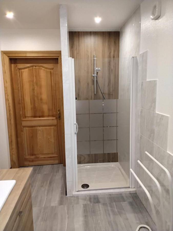 Gîte pour 3 personnes, avec terrasse à Kienheim