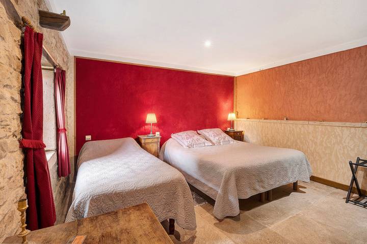 Chambres d’hôtes La Demoiselle – Wi-Fi inclus in Aignay-le-Duc, Région de Montbard