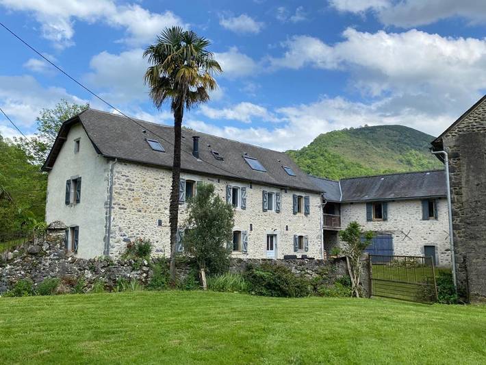 Location de vacances pour 11 personnes, avec jardin et vue, animaux acceptés à Issor - 2