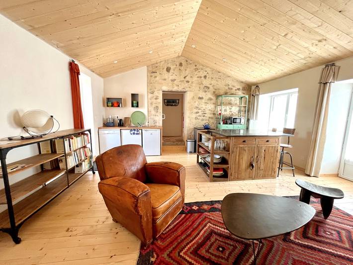 Maison rénovée au cœur de Brem, 4 couchages, jardin, Wifi in Brem-sur-Mer, Vallée de la Loire