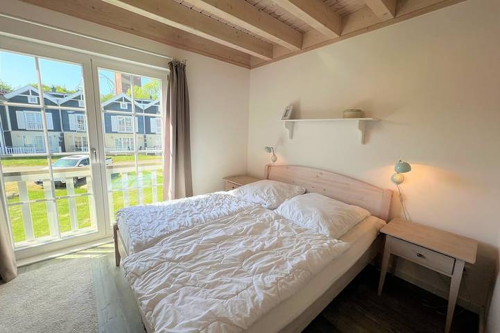 Ferienhaus für 6 Personen, mit Sauna und Terrasse sowie Garten in Hansa-Park - 2