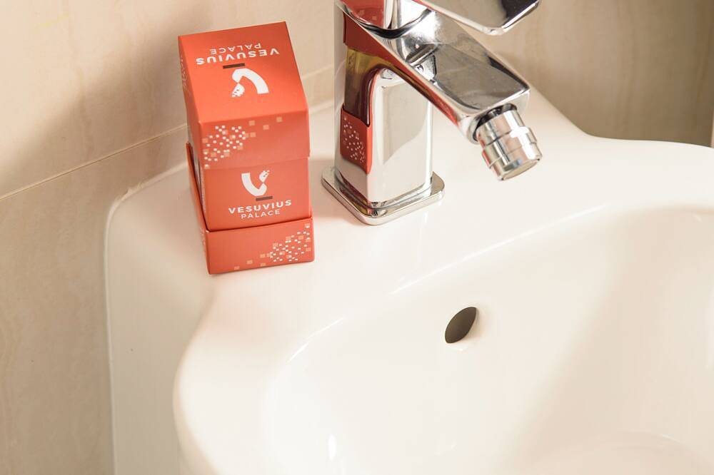 Entire apartment, Vesuvius Palace Aparthotel - Vulcano Apt in Ercolano, Vesuvio National Park