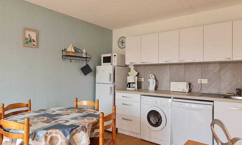 Gîte pour 4 personnes, avec jardin dans Plage Clemenceau La Tranche Sur Mer - 2