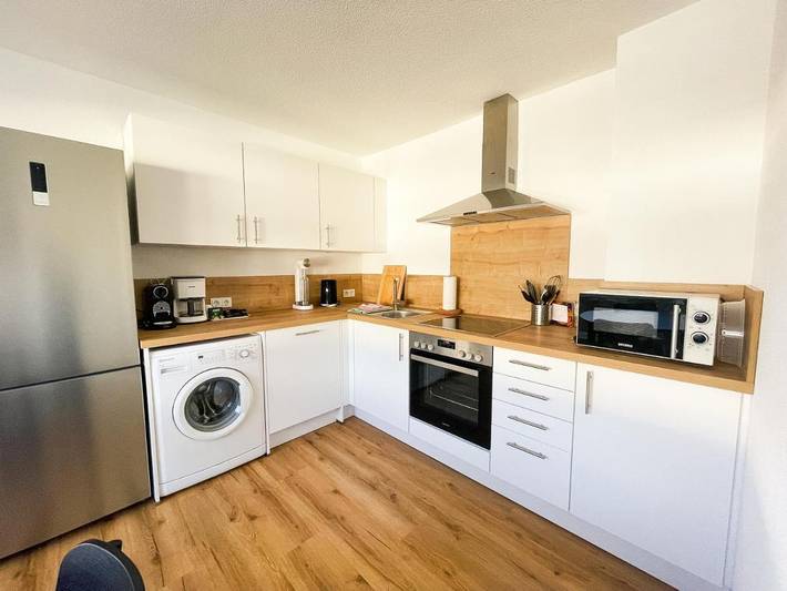 Ferienwohnung für 4 Personen, mit Balkon und Terrasse sowie Garten und Ausblick in Eschenburg