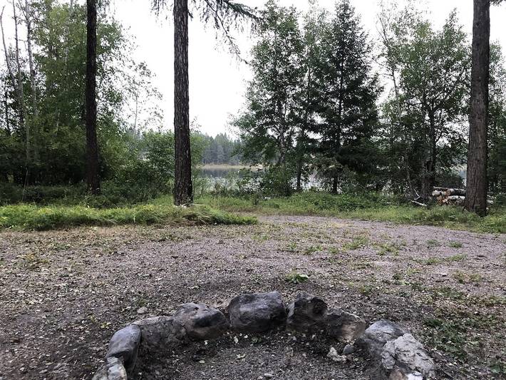 Vacation house for 6 people, with terrace and yard in Montana