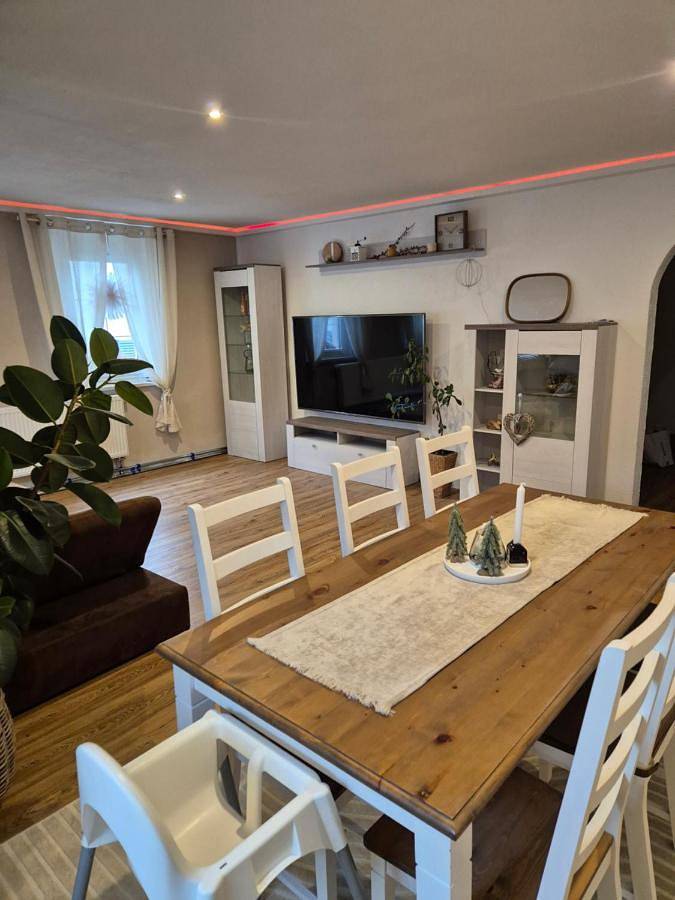 Ferienwohnung für 5 Personen, mit Terrasse und Garten in Rabenau