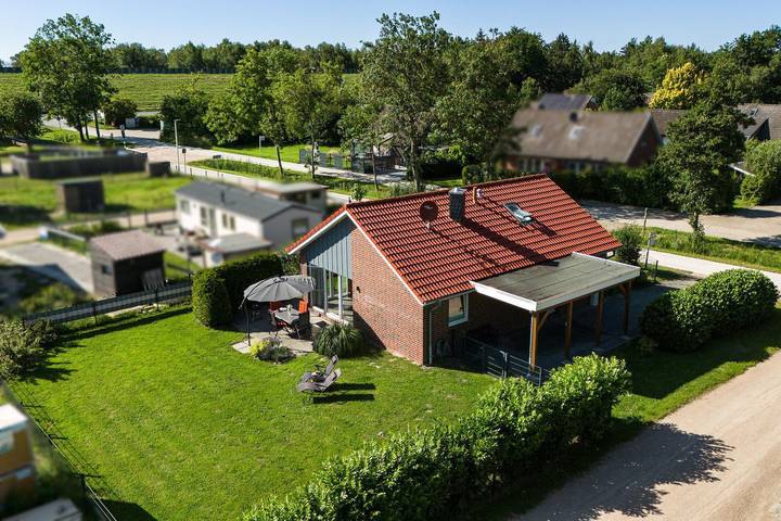 Ferienhaus für 5 Personen, mit Terrasse und Garten in Jade - 3