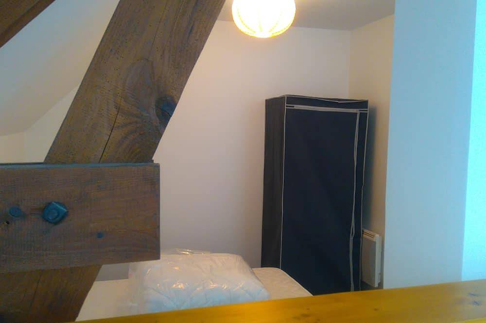 Appartement entier, Meublé avec vue exceptionelle sur mer in Yffiniac, Côte de Goëlo