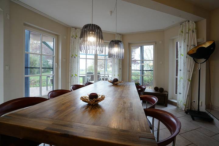 Ferienhaus für 11 Personen, mit Sauna und Garten am Schweriner See - 4