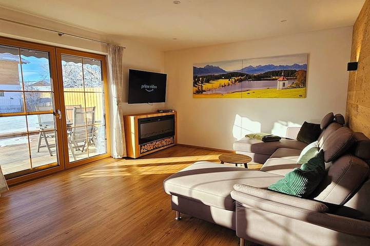 Ganze Wohnung, FeWo Hipp Nr. 6 - 77m² Neubau im Eg mit Terrasse und Bergblick in Top Lage in Halblech, Bayerisch Schwaben
