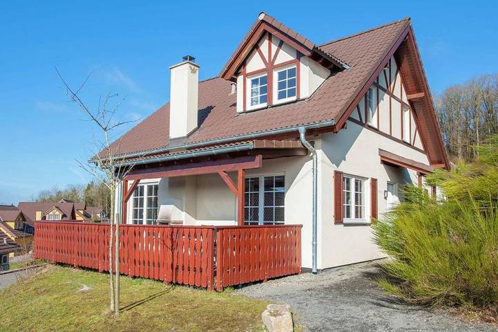 Villa voor 8 personen, met sauna en tuin, met huisdier in de Eifel