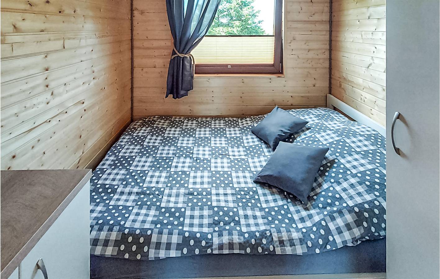 Ferienhaus für 6 Personen mit Terrasse in Powiat Sławieński