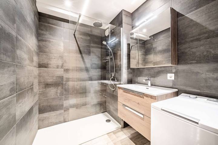 Ganze Ferienwohnung, Ferienwohnung für 4 Personen mit Balkon in Morzine, Les Portes du Soleil