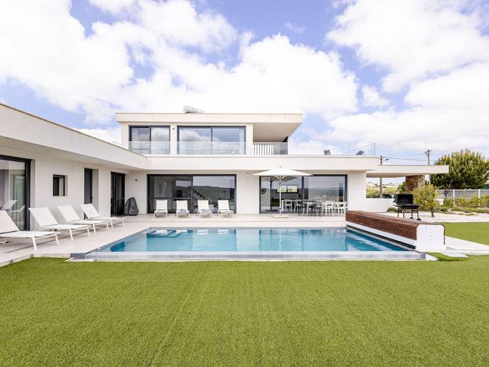 Casa de férias para 8 pessoas, com varanda e jardim em Cadaval