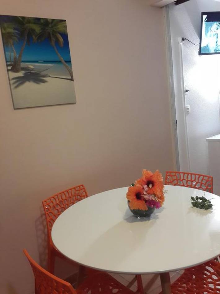 Gîte pour 3 personnes, avec piscine et terrasse dans Anse Caritan - 3