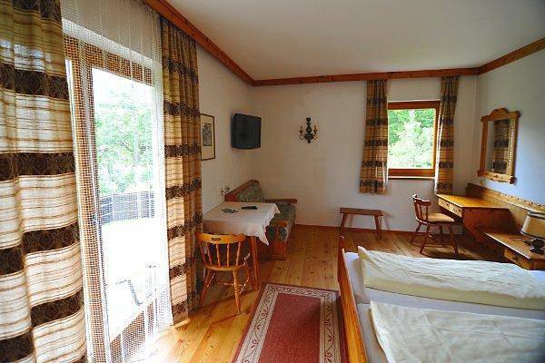 Hotel für 4 Personen, mit Ausblick und Sauna sowie Pool und Garten, mit Haustier
