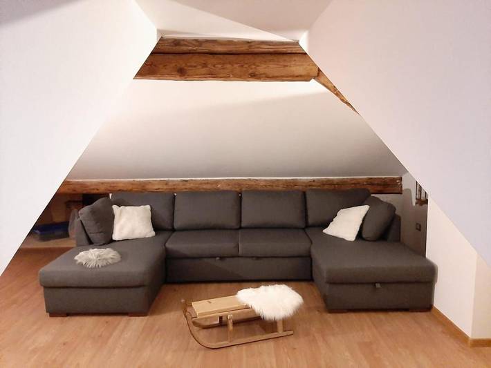 Casa vacanza per 7 persone, con Balcone e Giardino a Fai della Paganella
