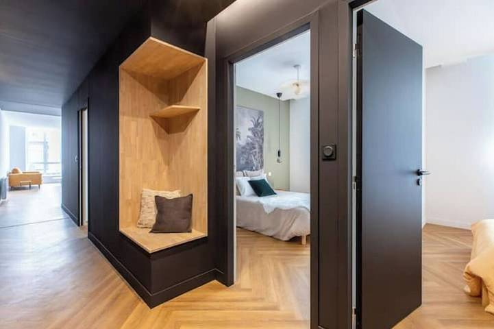 Appartement entier, ⭐ Appartement Cathédrale Charme ⭐ ☕ 💤 in Clermont-Ferrand, Parc naturel régional des Volcans d'Auvergne