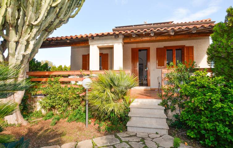 Ferienhaus für 5 Personen, mit Terrasse und Garten - 1