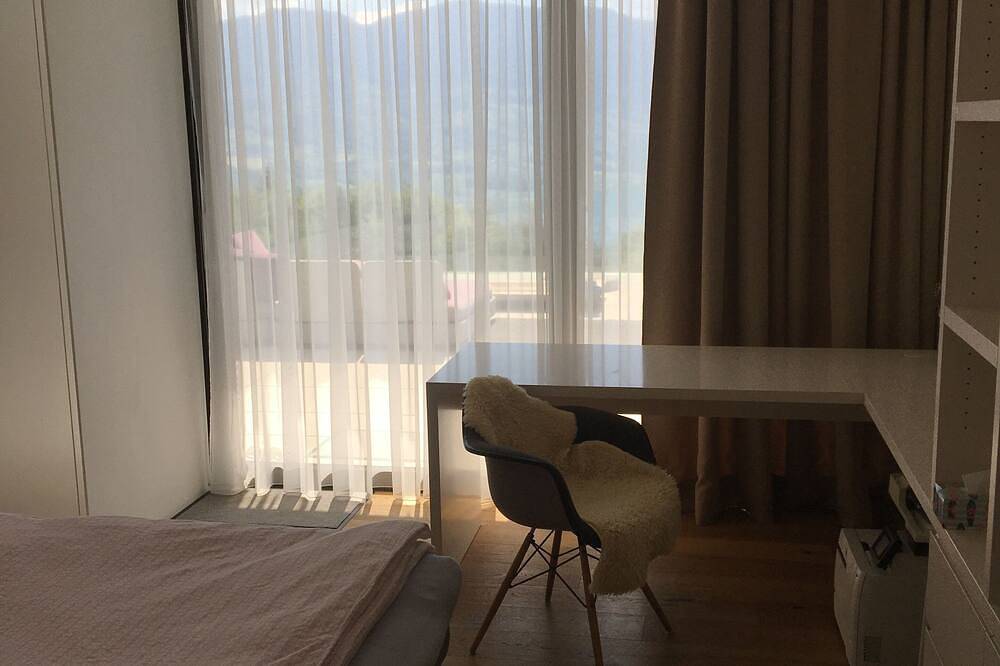 Attersee luxury Design Villa, Pool and sauna, great views, quiet and solitary♥️ in Nußdorf am Attersee, Bezirk Vöcklabruck