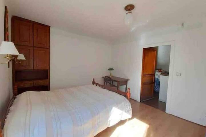 Location de vacances pour 14 personnes, avec jardin à Nohèdes - 3