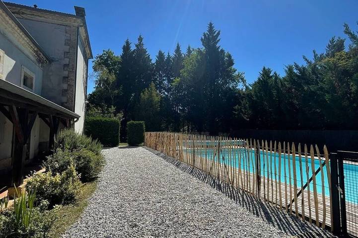 Maison de vacances pour 14 personnes, avec terrasse ainsi que jacuzzi et jardin - 1