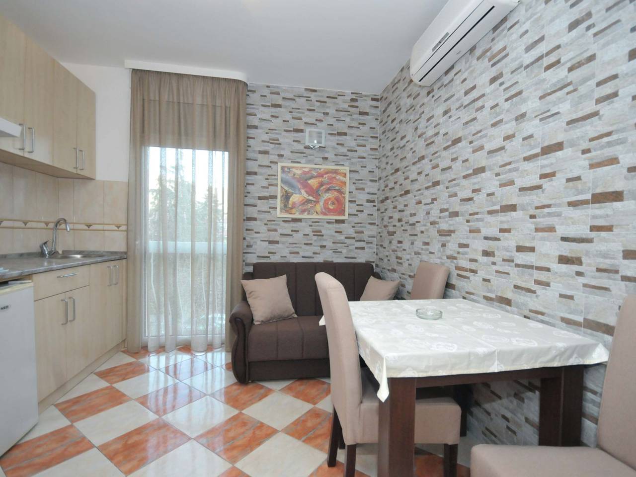 Apartamento entero, Mit Wi-Fi in Budva, Municipio de Budva