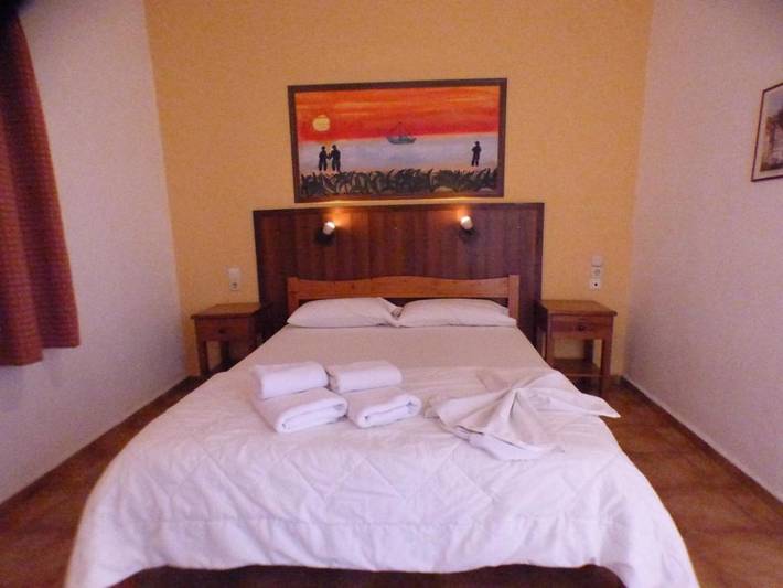 Lejlighedshotel for 5 personer, med børnepool og pool såvel som udsigt og have, husdyr tilladt - 1