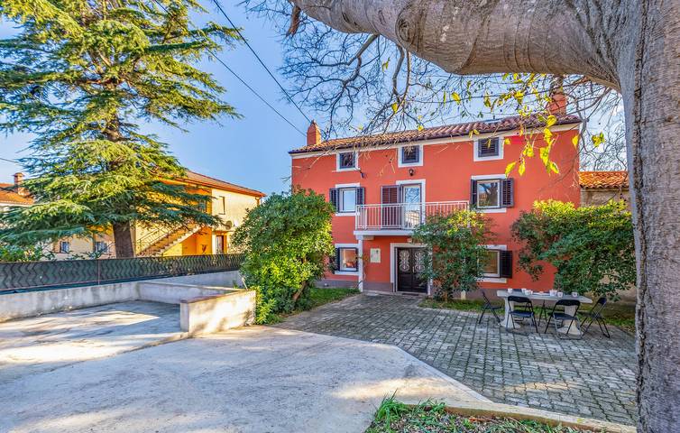 Ferienhaus für 6 Personen, mit Garten und Terrasse, mit Haustier - 1