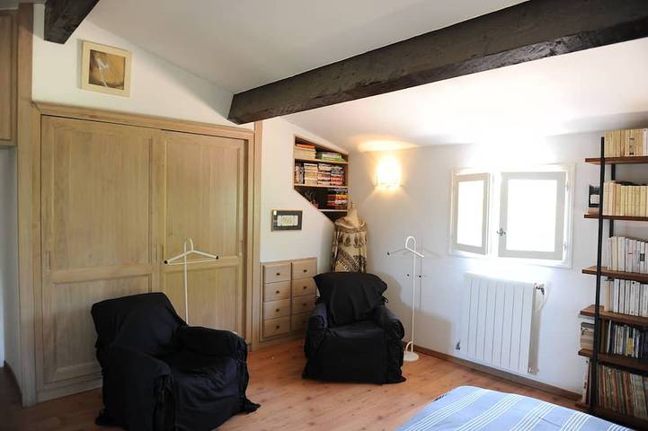 Location de vacances pour 7 personnes, avec jardin et terrasse à Fuveau - 2