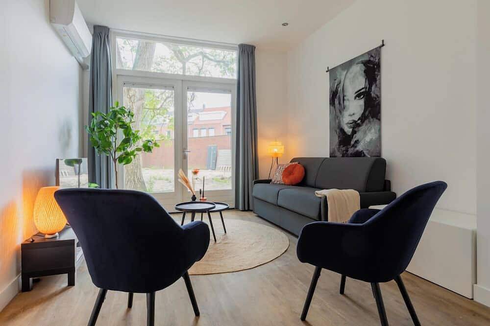 Ganze Wohnung, Die Wohnung verfügt über zwei luxuriös ausgestattete Schlafzimmer. in Tilburg, Nordbrabant