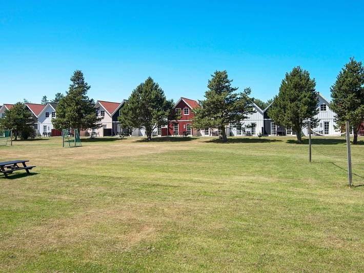 Ferienhaus für 10 Personen, mit Whirlpool und Sauna sowie Terrasse und Pool, mit Haustier in Blavand - 4