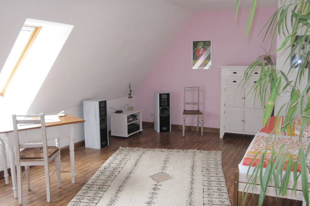 Ganze Wohnung, Viel Platz und ein weiter Blick in Luhnstedt, Rendsburg-Eckernförde